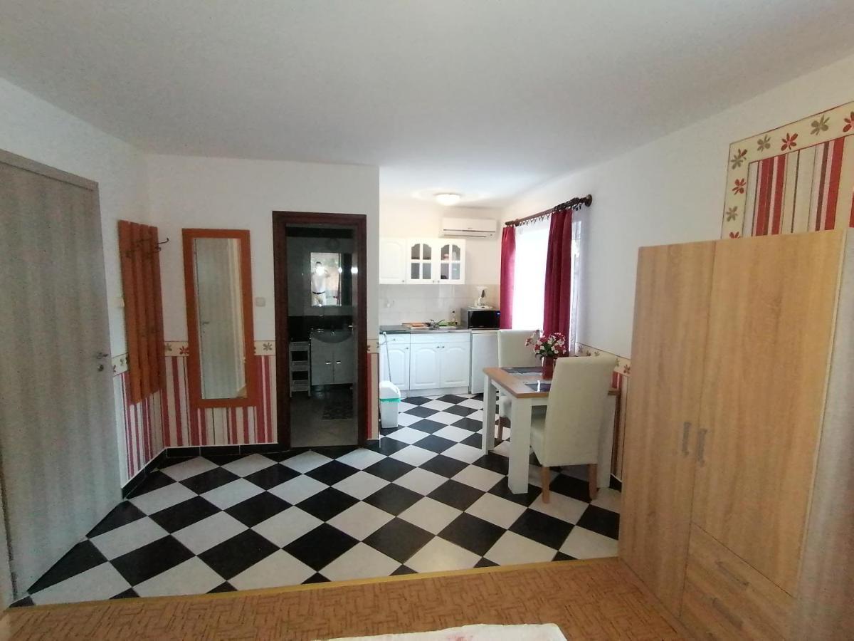 Magdalena Apartmanház Hévíz Exterior foto
